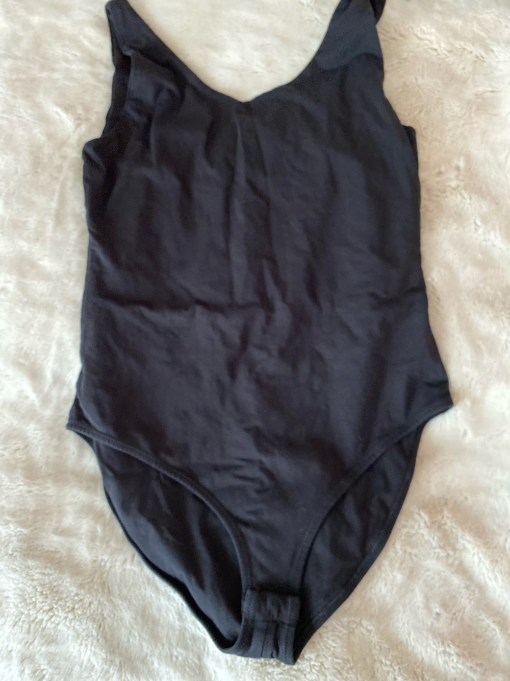 Pact women’s black scoop neck bodysuit